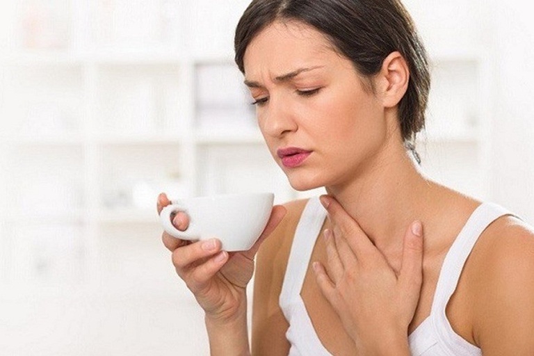 7 cách trị đau họng tại nhà giúp bạn cảm thấy thoải mái hơn khi bị bệnh
